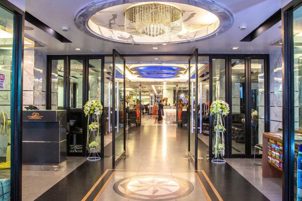 Gusto Pratunam Hotel Bangkok Eksteriør bilde