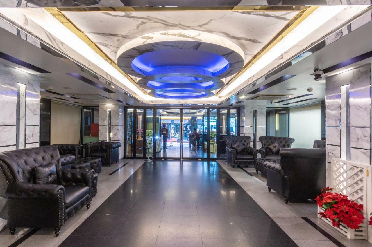 Gusto Pratunam Hotel Bangkok Eksteriør bilde