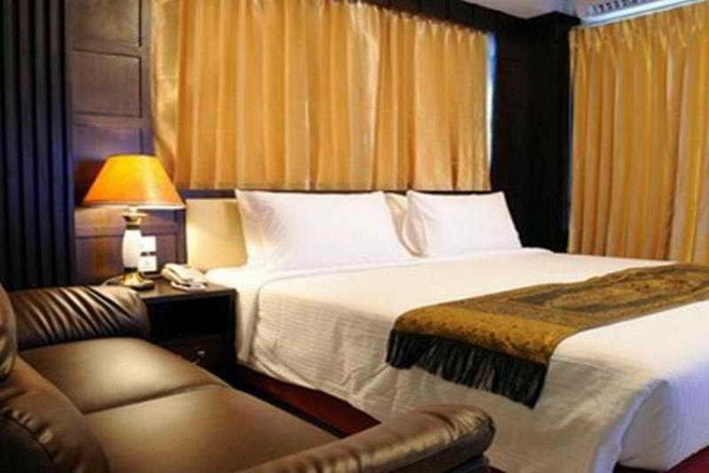 Gusto Pratunam Hotel Bangkok Eksteriør bilde